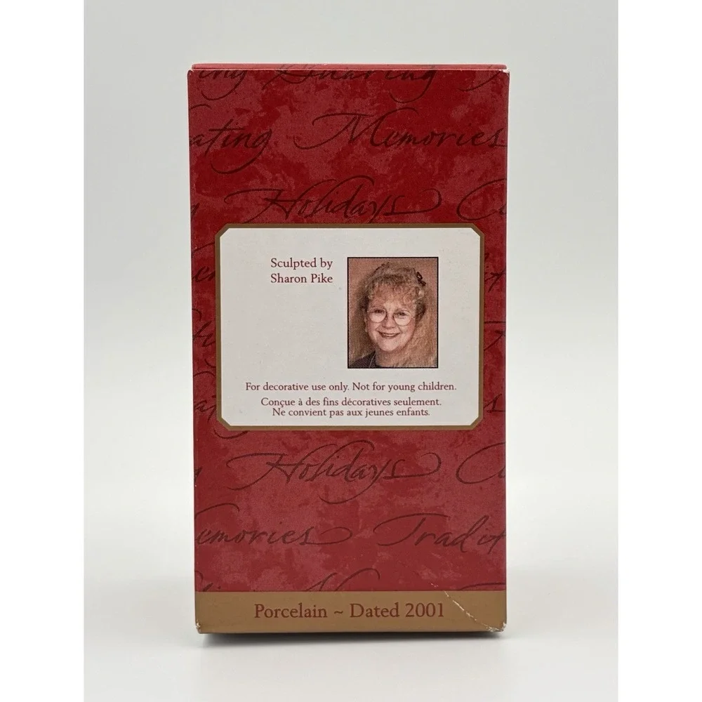Hallmark Keepsake Ornament Grandmother Mouse Teacup Porcelain 2001 Vintage New